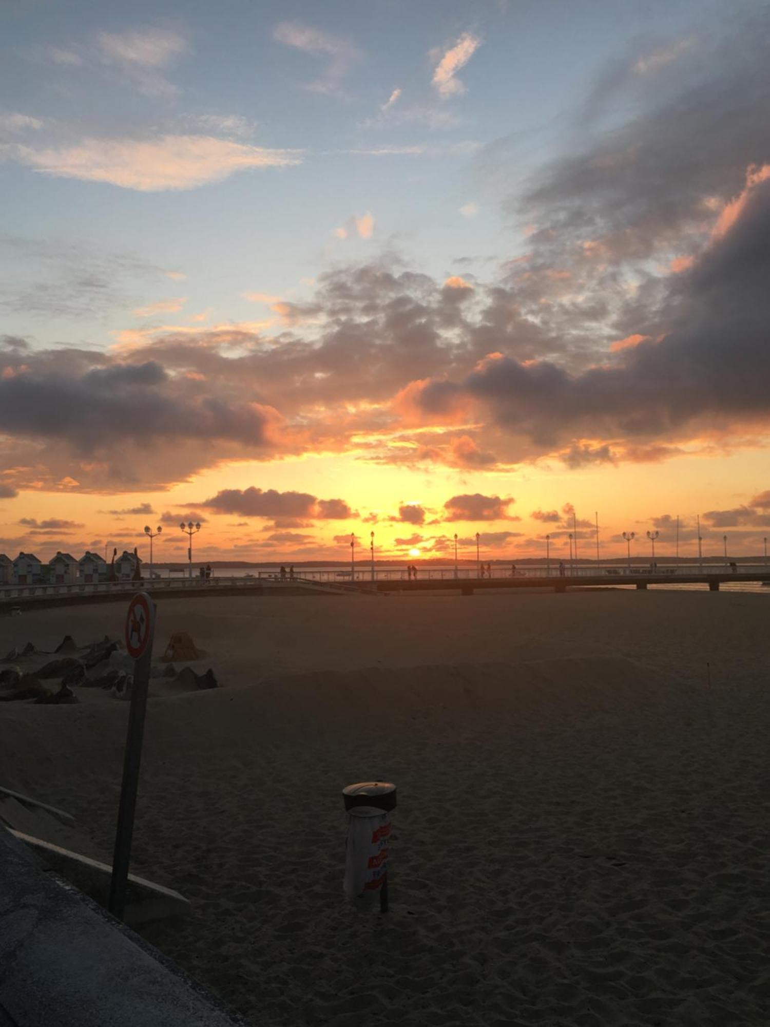 Le Studio De La Plage Centrale アルカション エクステリア 写真